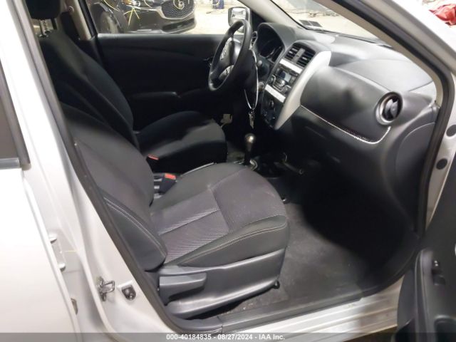 Photo 4 VIN: 3N1CN7AP8JL870332 - NISSAN VERSA 