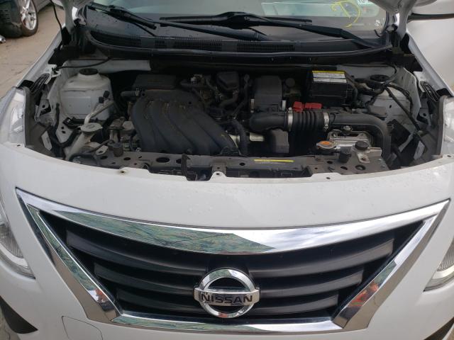 Photo 6 VIN: 3N1CN7AP8JL871318 - NISSAN VERSA S 