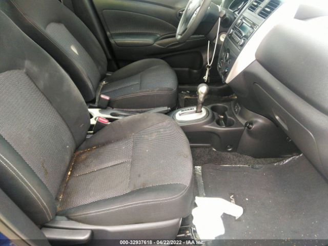 Photo 4 VIN: 3N1CN7AP8JL872968 - NISSAN VERSA SEDAN 