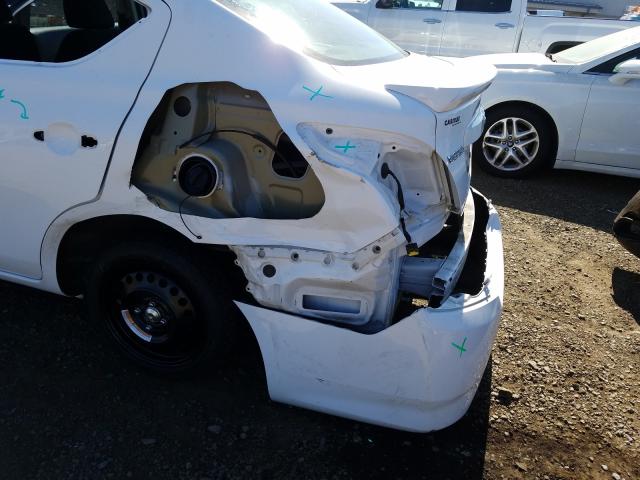 Photo 8 VIN: 3N1CN7AP8JL877457 - NISSAN VERSA S 