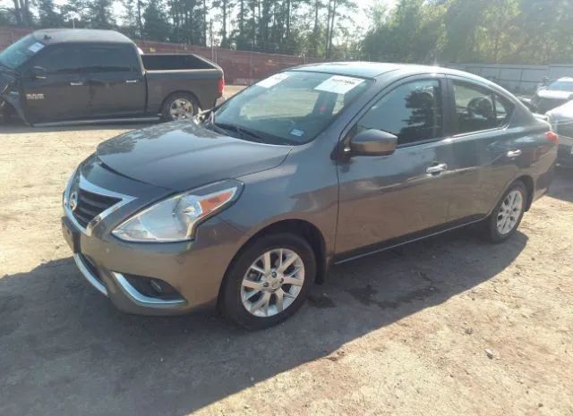 Photo 1 VIN: 3N1CN7AP8JL886997 - NISSAN VERSA SEDAN 