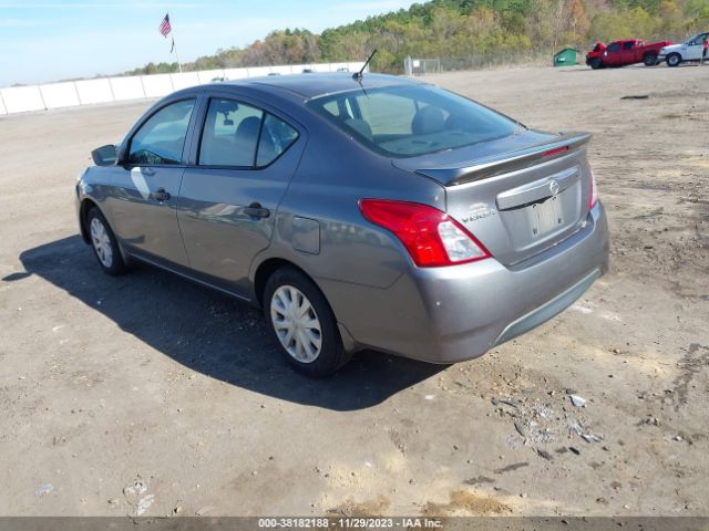 Photo 2 VIN: 3N1CN7AP8JL887891 - NISSAN VERSA 