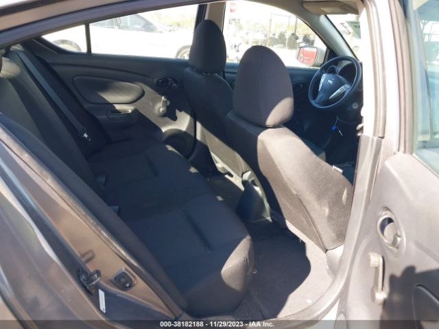 Photo 7 VIN: 3N1CN7AP8JL887891 - NISSAN VERSA 