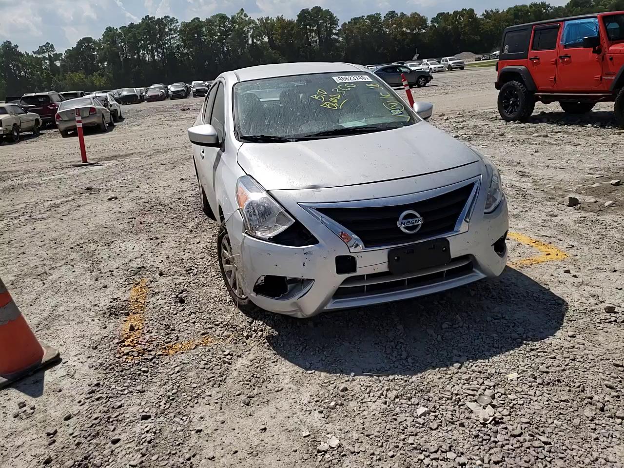 Photo 10 VIN: 3N1CN7AP8KL811010 - NISSAN VERSA S 