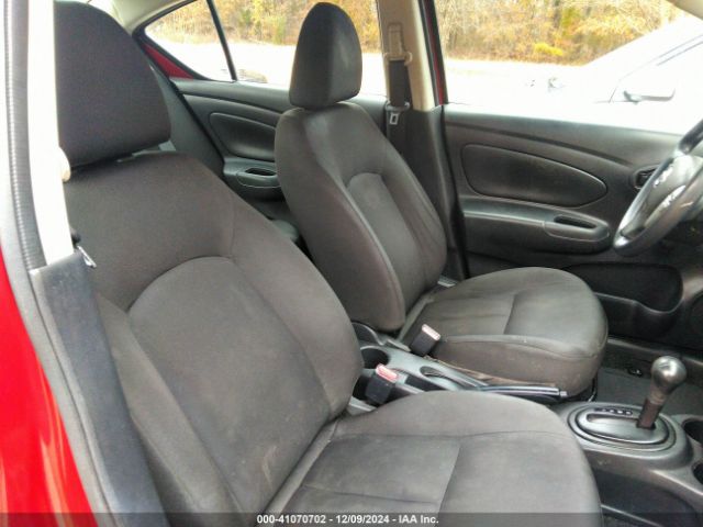 Photo 4 VIN: 3N1CN7AP8KL811573 - NISSAN VERSA 