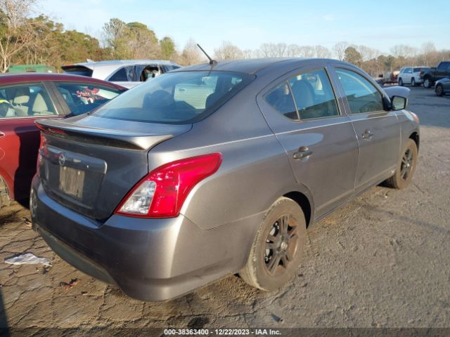 Photo 3 VIN: 3N1CN7AP8KL829569 - NISSAN VERSA 