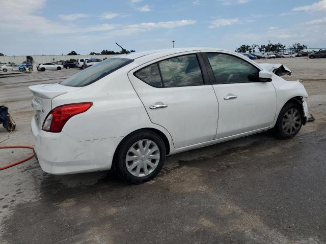 Photo 2 VIN: 3N1CN7AP8KL859350 - NISSAN VERSA 