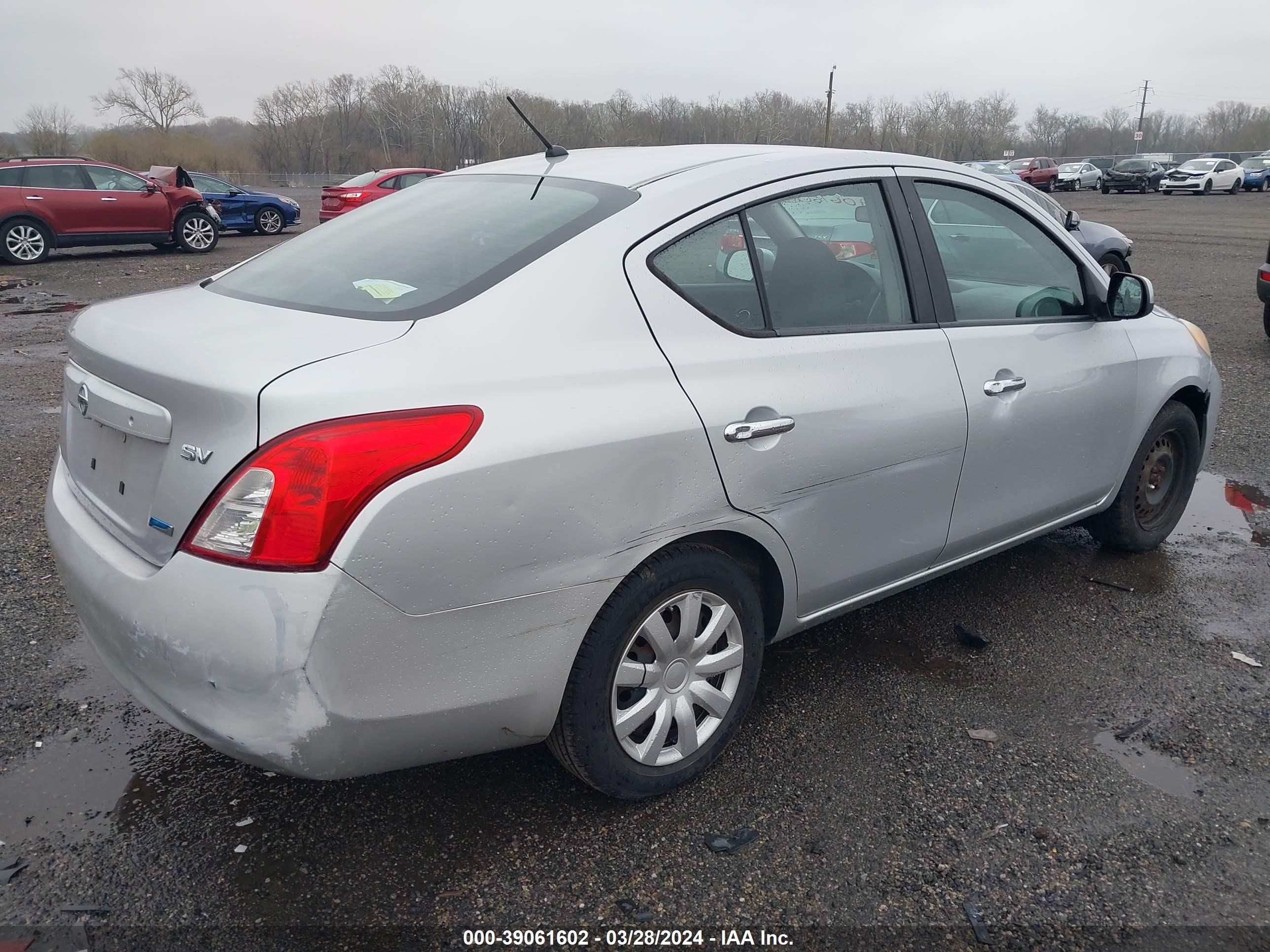 Photo 3 VIN: 3N1CN7AP9CL818100 - NISSAN VERSA 