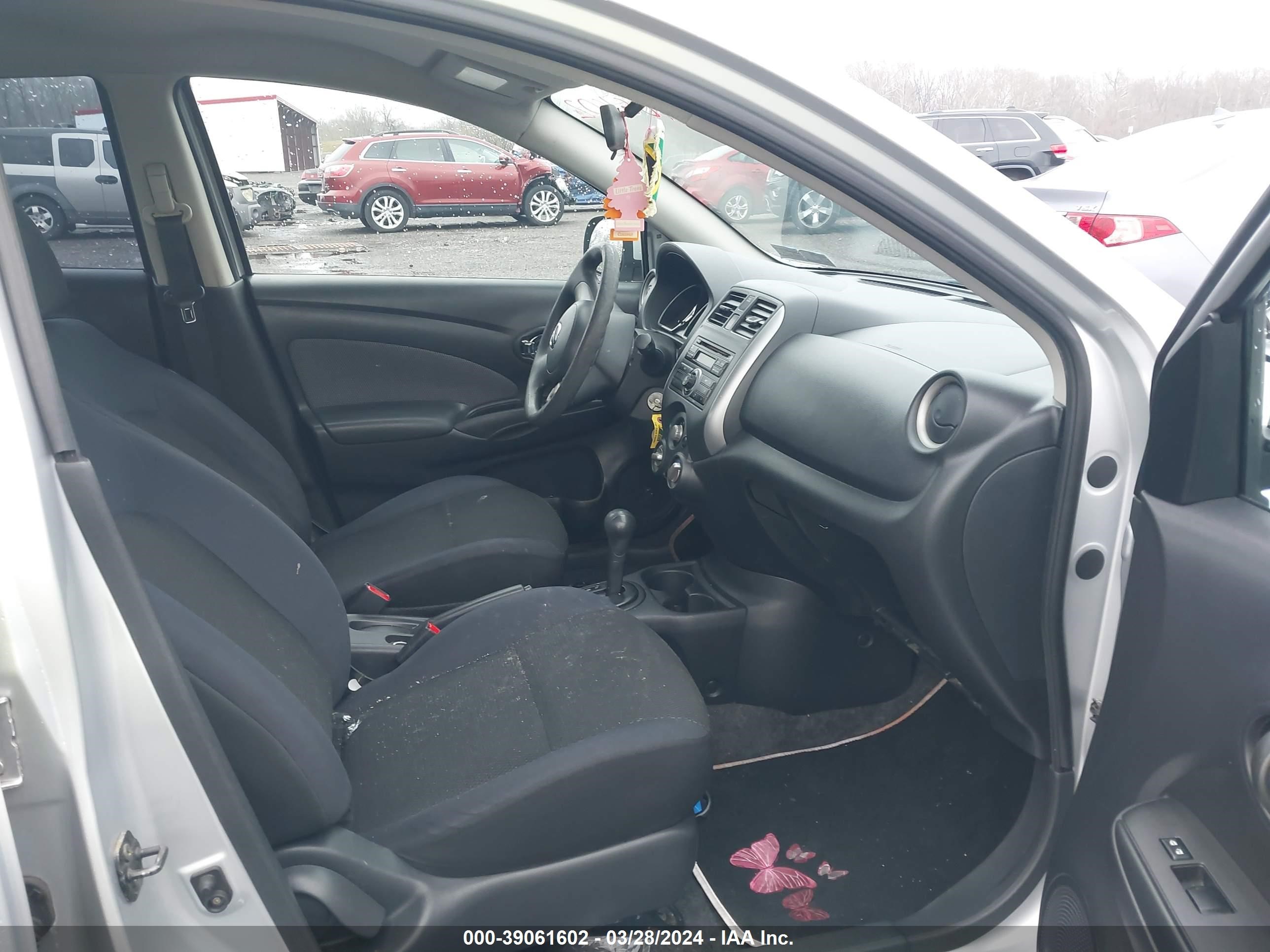 Photo 4 VIN: 3N1CN7AP9CL818100 - NISSAN VERSA 