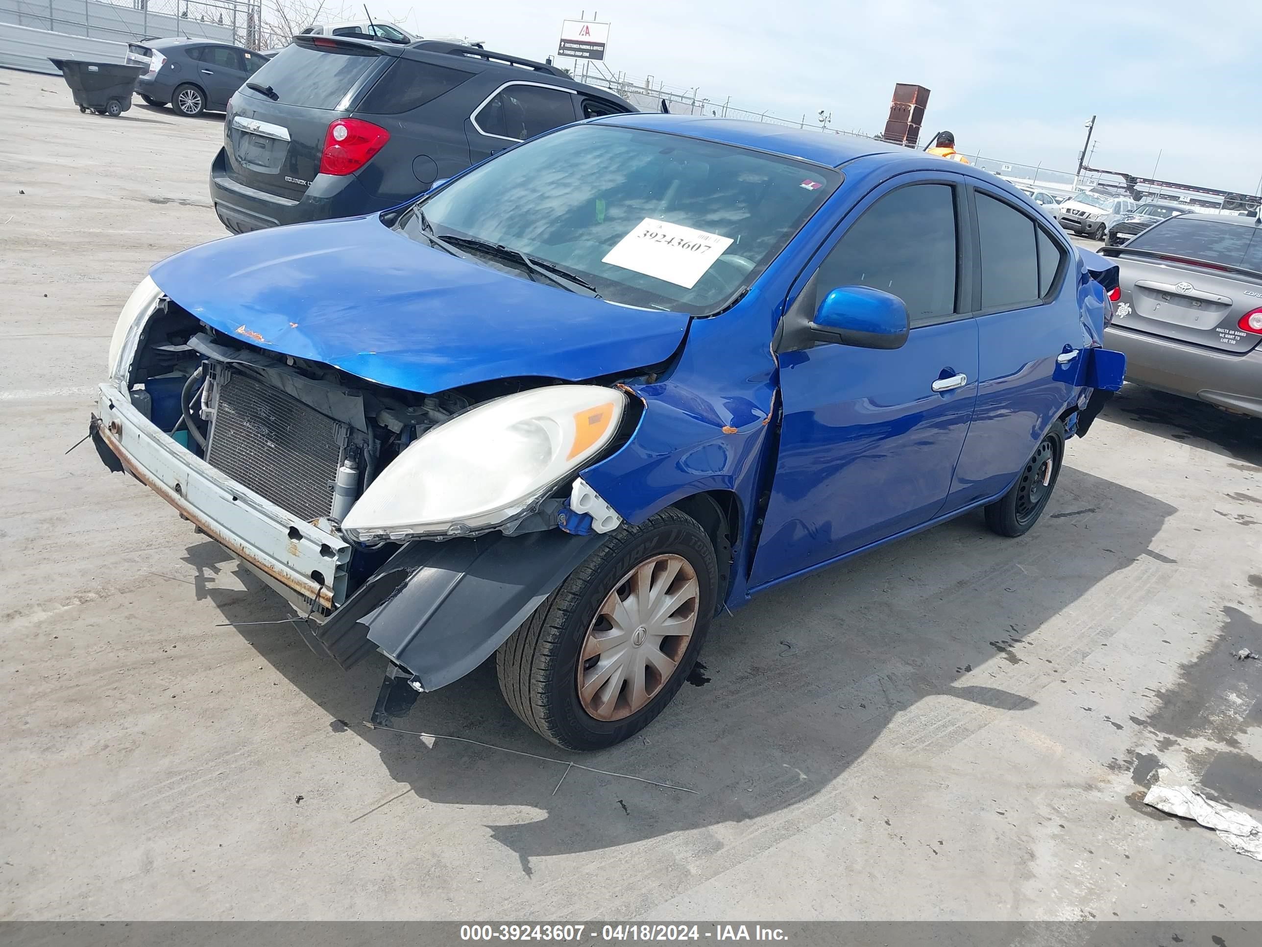 Photo 1 VIN: 3N1CN7AP9CL819599 - NISSAN VERSA 