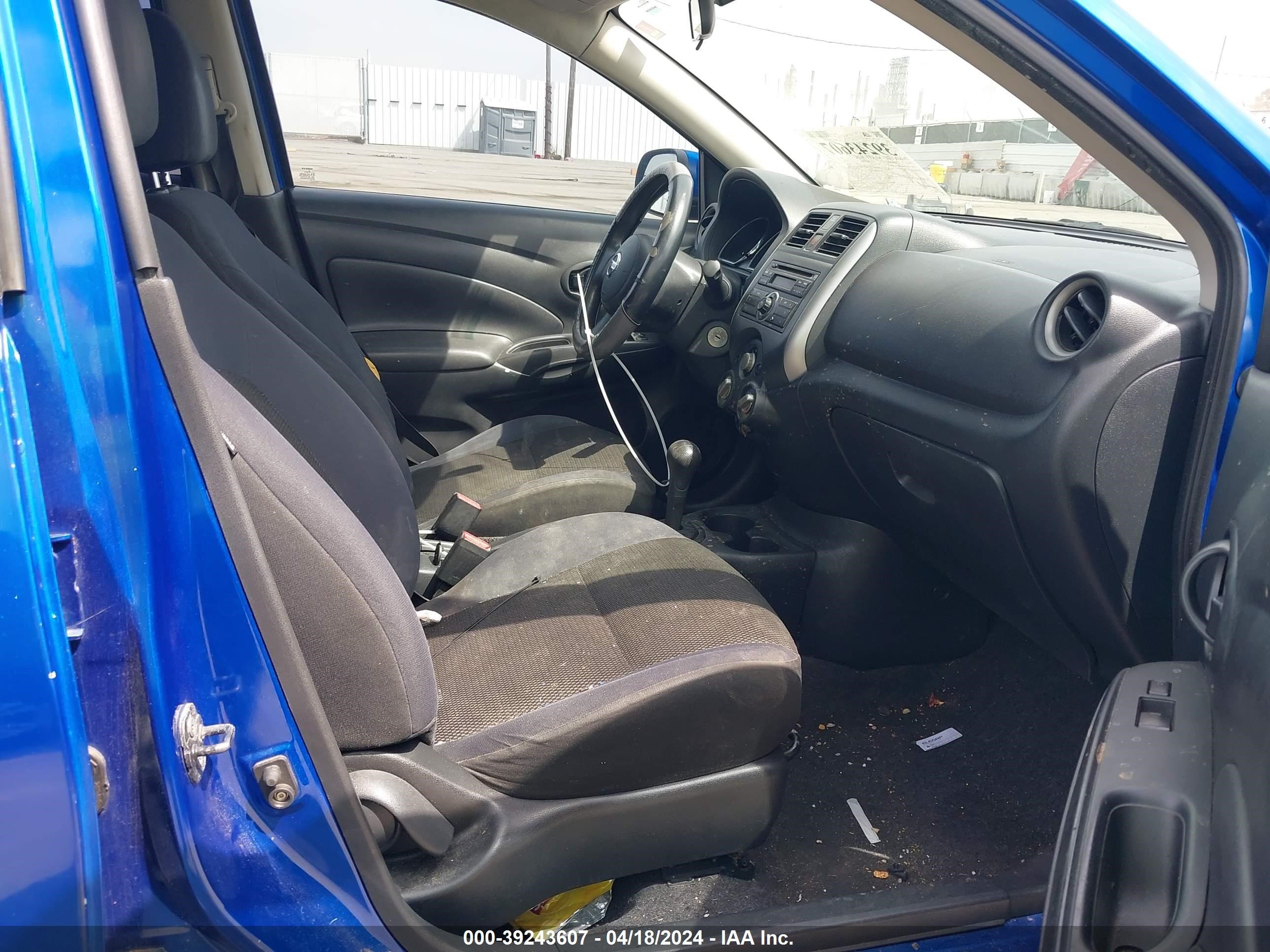 Photo 4 VIN: 3N1CN7AP9CL819599 - NISSAN VERSA 