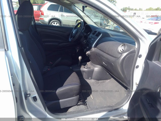 Photo 4 VIN: 3N1CN7AP9CL820686 - NISSAN VERSA 