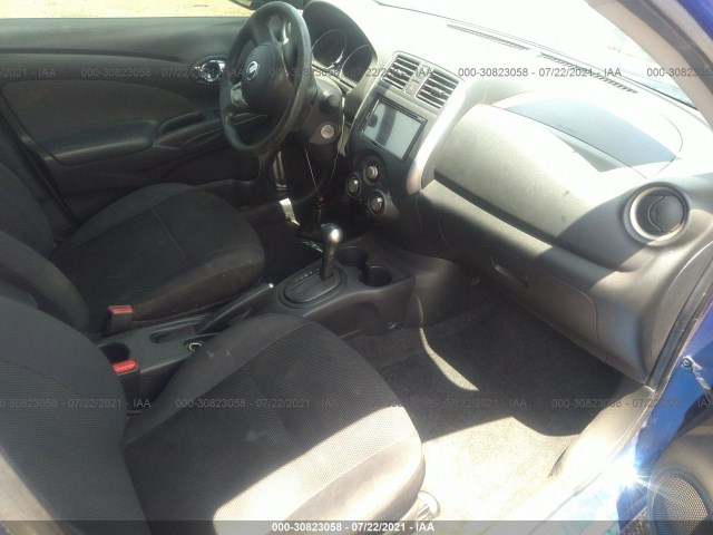 Photo 4 VIN: 3N1CN7AP9DL840275 - NISSAN VERSA 