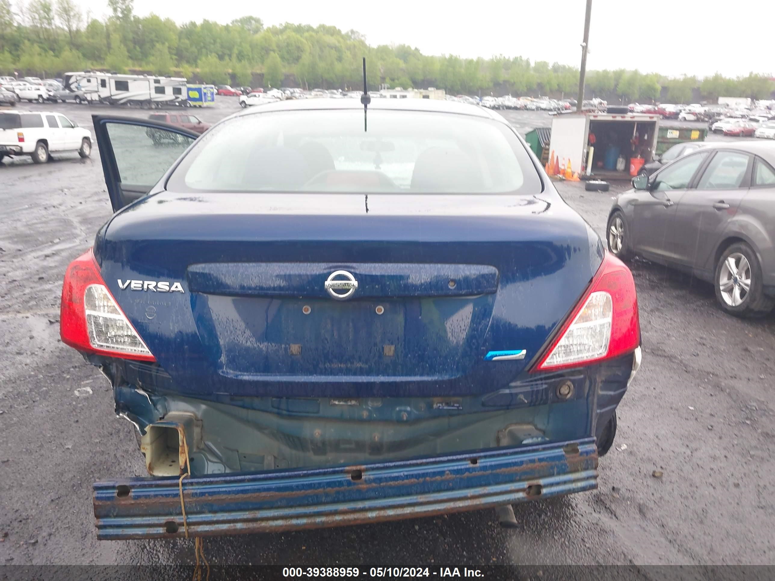 Photo 5 VIN: 3N1CN7AP9EL801557 - NISSAN VERSA 