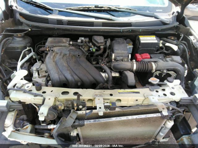 Photo 9 VIN: 3N1CN7AP9FL811880 - NISSAN VERSA 