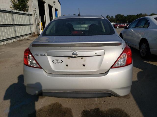 Photo 5 VIN: 3N1CN7AP9FL875501 - NISSAN VERSA S 