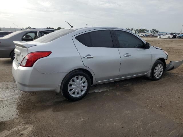 Photo 2 VIN: 3N1CN7AP9FL907895 - NISSAN VERSA S 