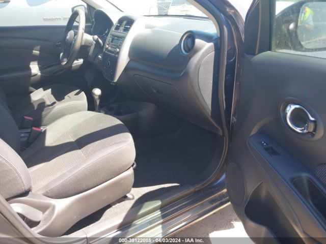 Photo 4 VIN: 3N1CN7AP9FL930187 - NISSAN VERSA 