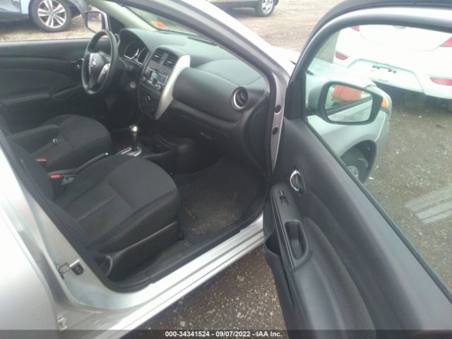 Photo 4 VIN: 3N1CN7AP9FL932909 - NISSAN VERSA 