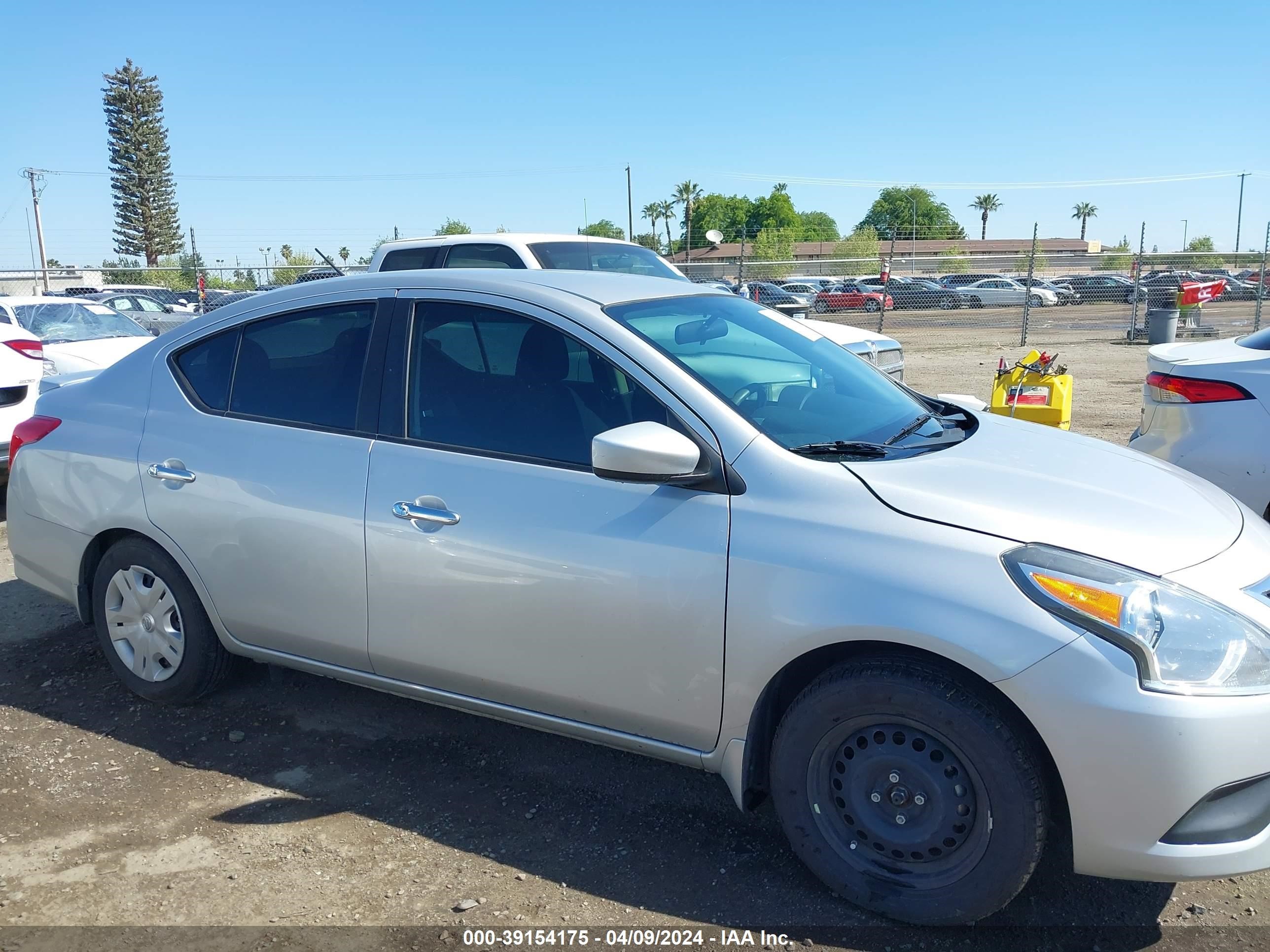 Photo 12 VIN: 3N1CN7AP9GL838918 - NISSAN VERSA 