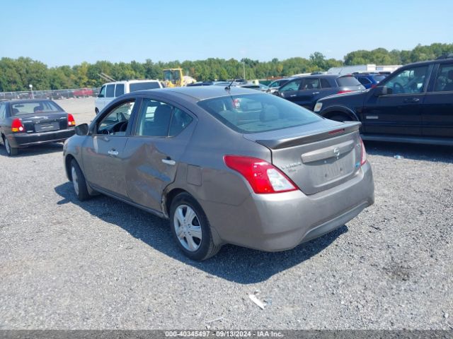 Photo 2 VIN: 3N1CN7AP9GL879226 - NISSAN VERSA 