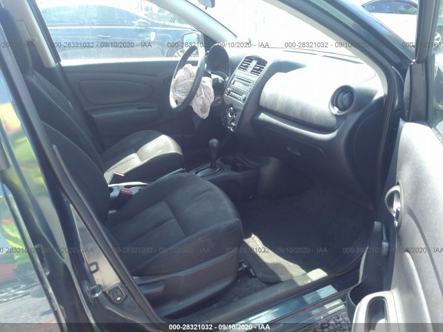 Photo 4 VIN: 3N1CN7AP9GL879856 - NISSAN VERSA 