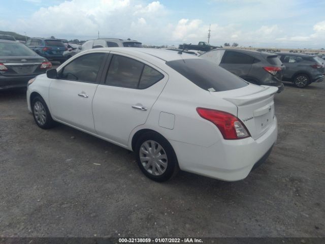 Photo 2 VIN: 3N1CN7AP9GL882353 - NISSAN VERSA 