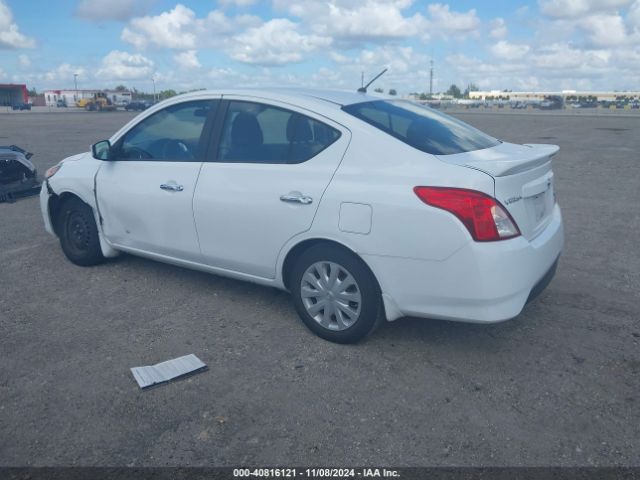 Photo 2 VIN: 3N1CN7AP9GL882689 - NISSAN VERSA 