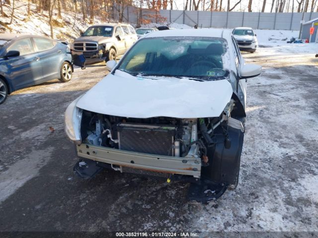 Photo 5 VIN: 3N1CN7AP9GL899055 - NISSAN VERSA 