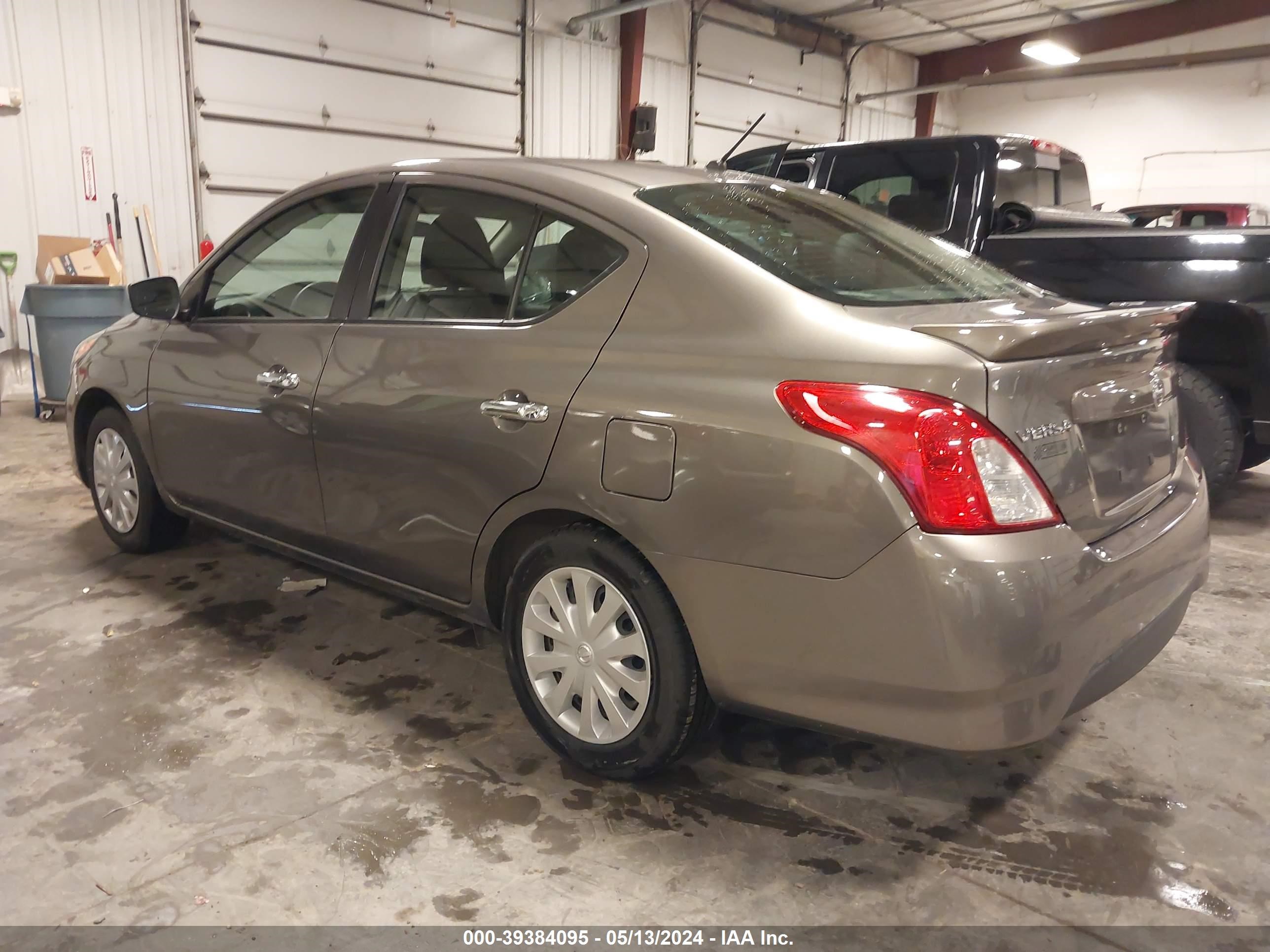 Photo 2 VIN: 3N1CN7AP9HK441393 - NISSAN VERSA 