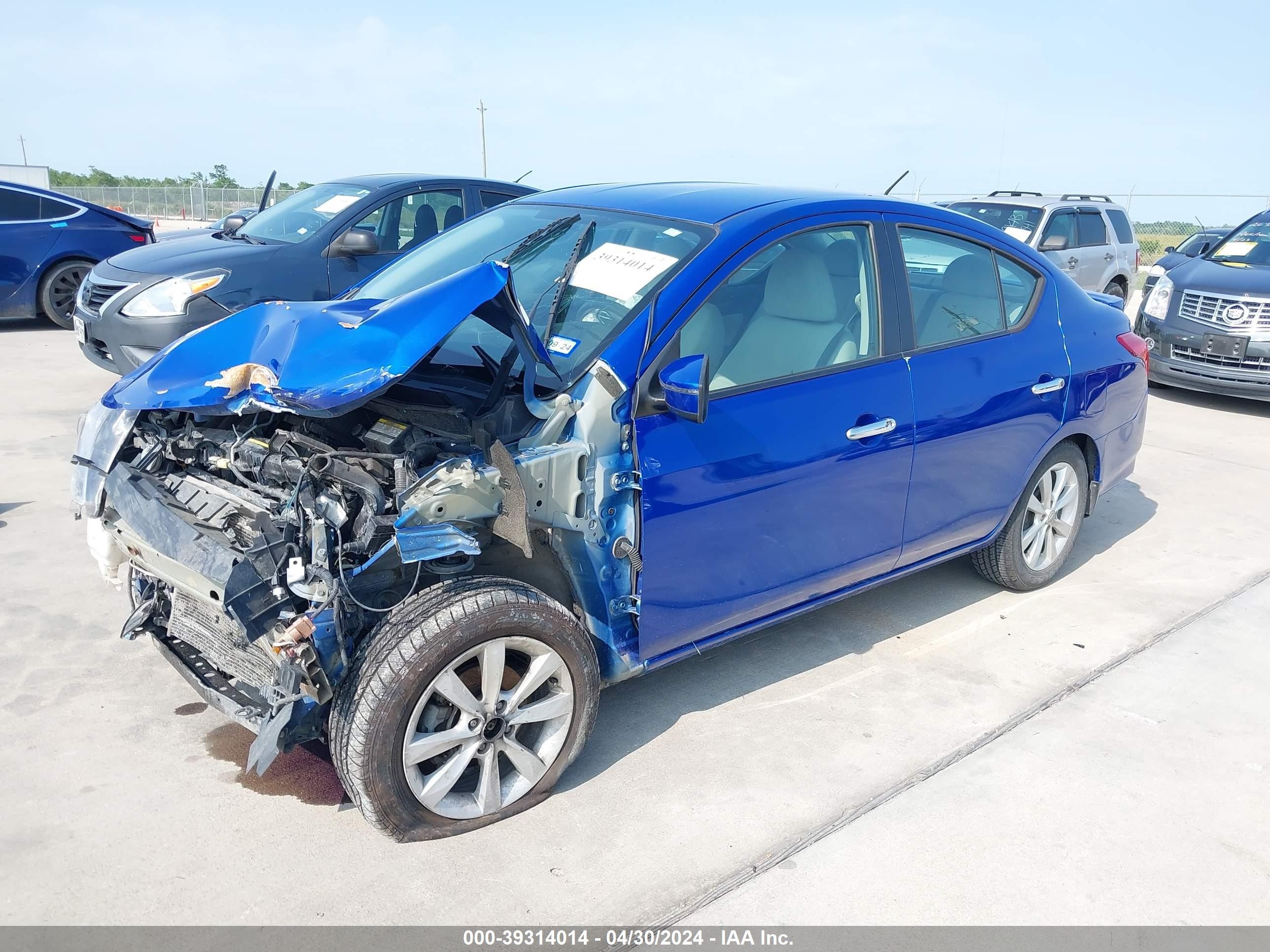 Photo 1 VIN: 3N1CN7AP9HL806391 - NISSAN VERSA 