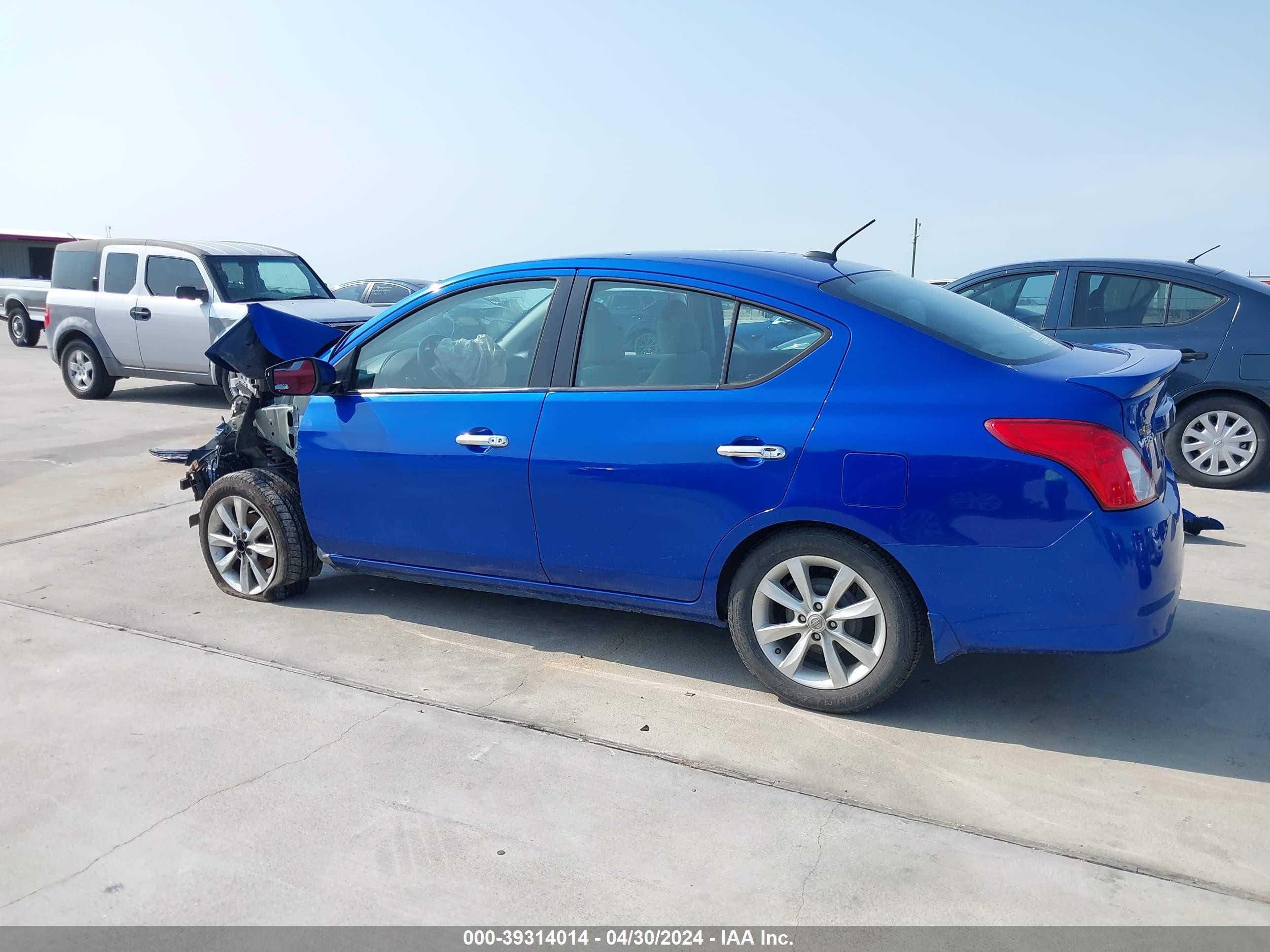 Photo 13 VIN: 3N1CN7AP9HL806391 - NISSAN VERSA 