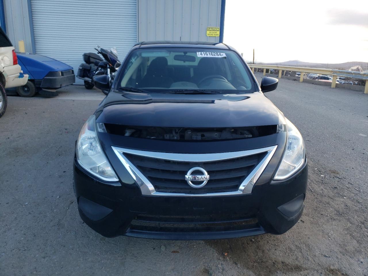 Photo 4 VIN: 3N1CN7AP9HL841402 - NISSAN VERSA 