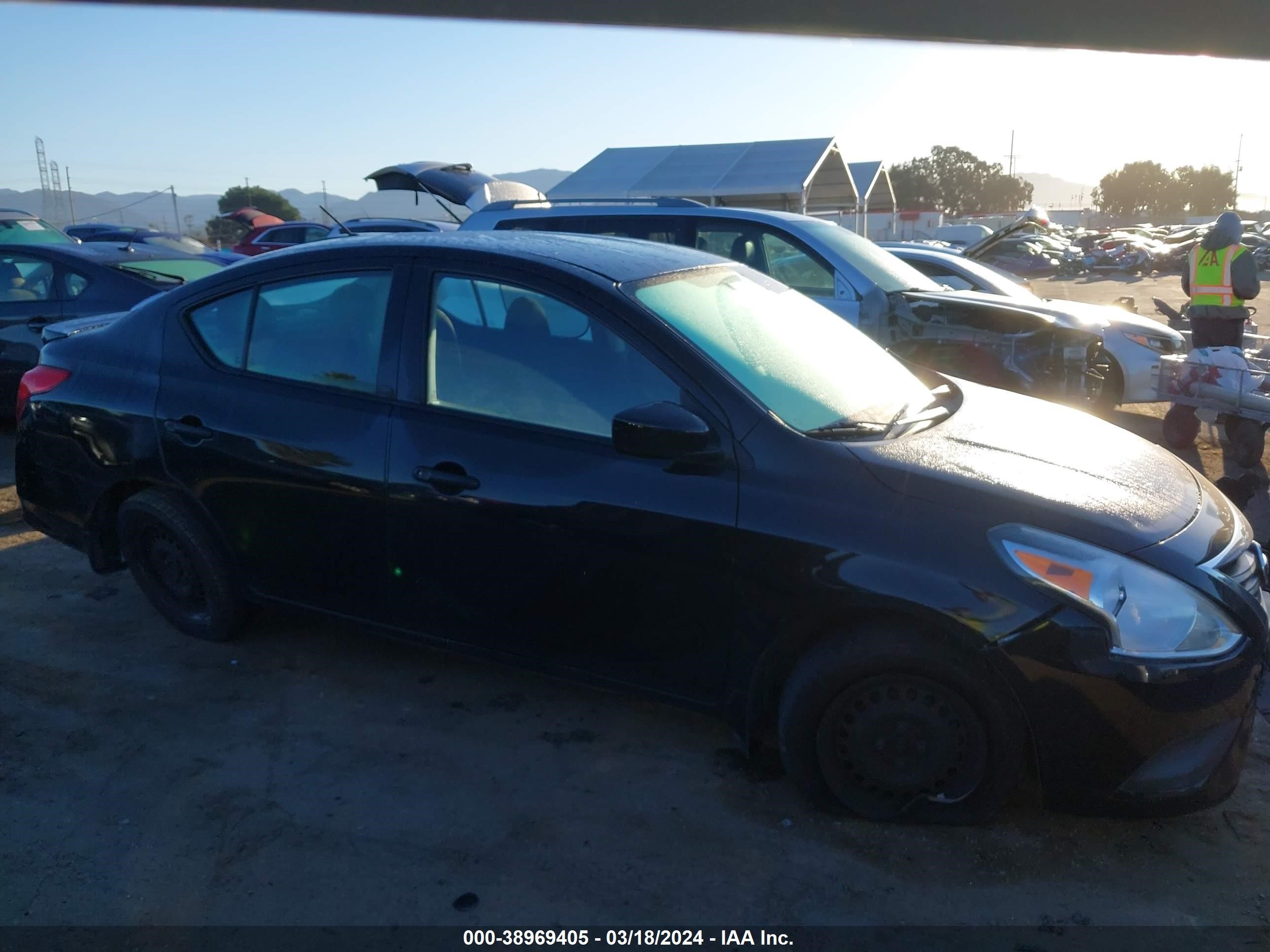 Photo 12 VIN: 3N1CN7AP9HL844011 - NISSAN VERSA 