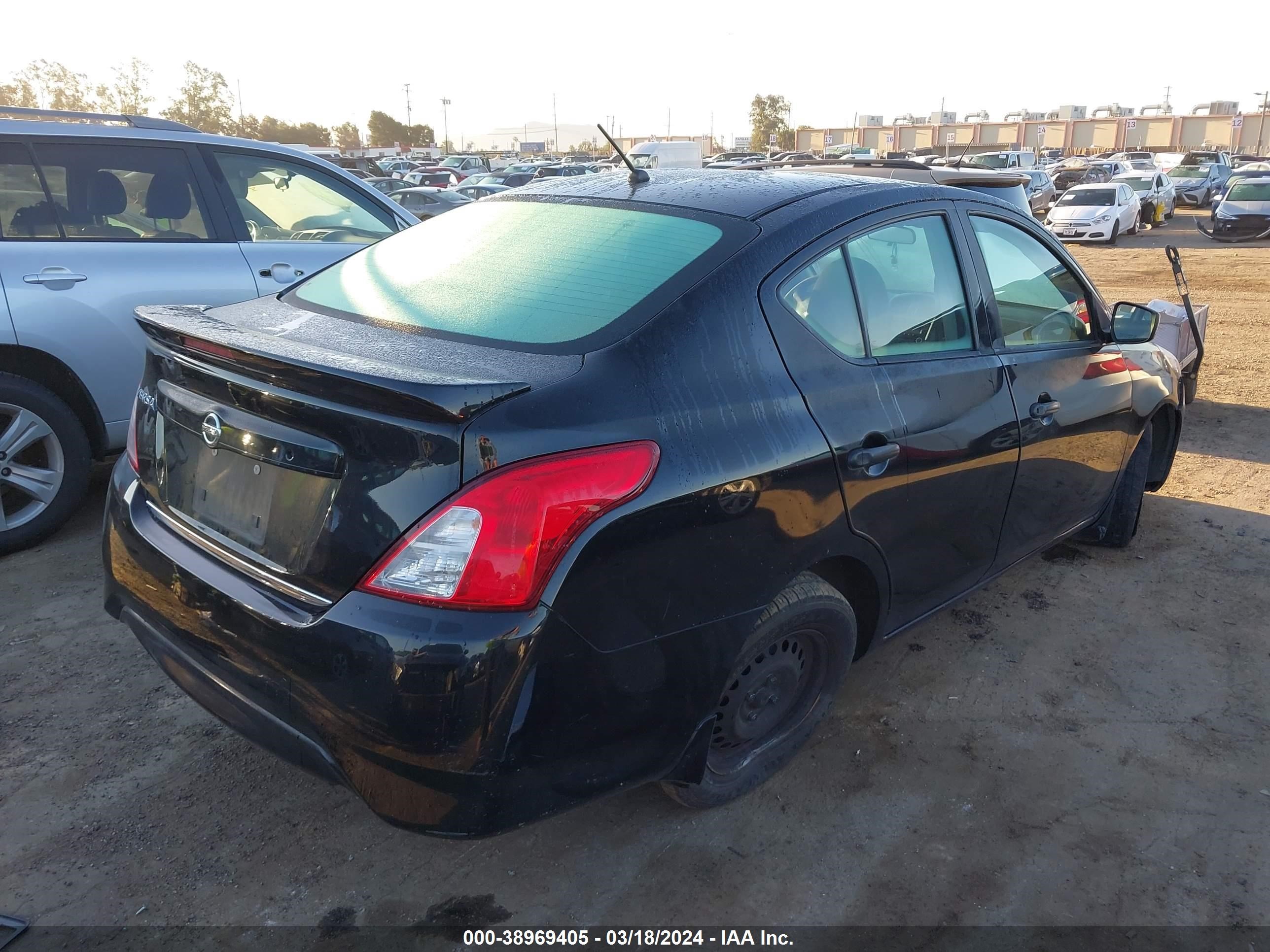 Photo 3 VIN: 3N1CN7AP9HL844011 - NISSAN VERSA 