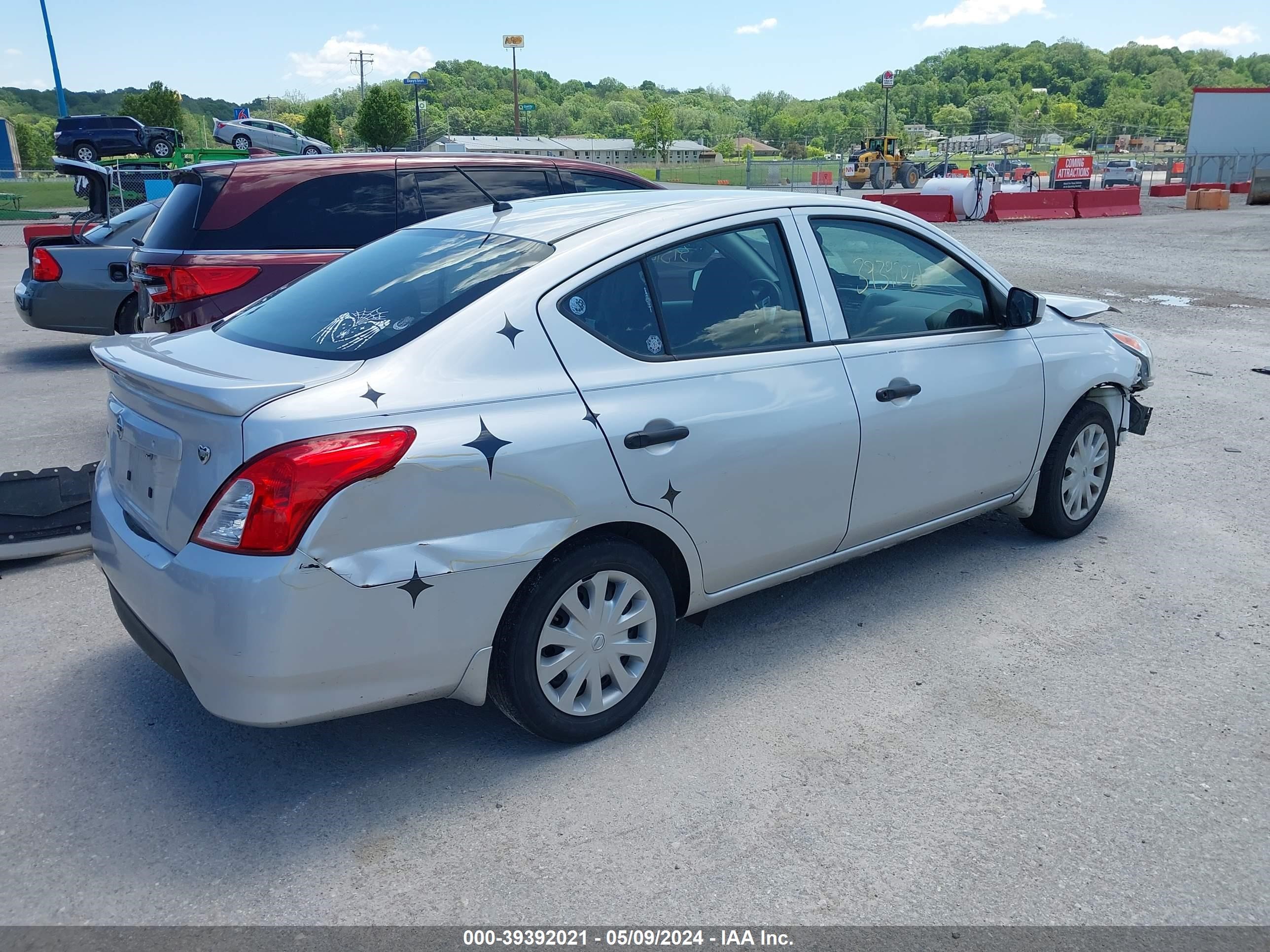 Photo 3 VIN: 3N1CN7AP9HL862265 - NISSAN VERSA 