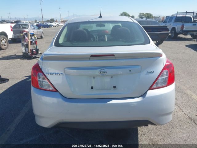 Photo 5 VIN: 3N1CN7AP9JK407654 - NISSAN VERSA 