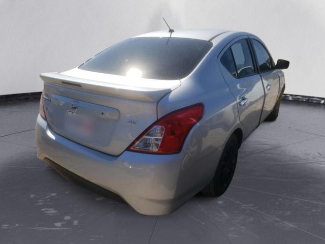 Photo 3 VIN: 3N1CN7AP9JL809748 - NISSAN VERSA S 