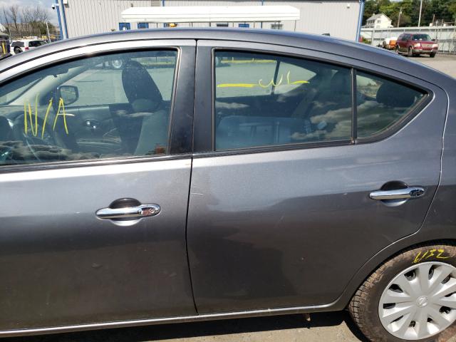 Photo 8 VIN: 3N1CN7AP9JL813136 - NISSAN VERSA S 