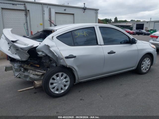 Photo 3 VIN: 3N1CN7AP9JL813363 - NISSAN VERSA 