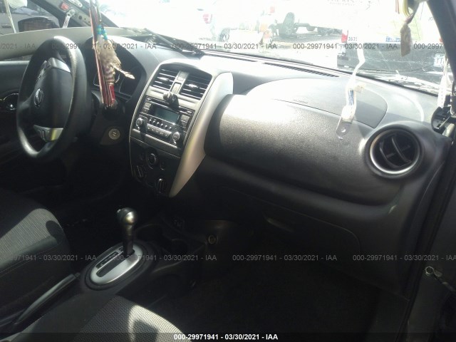 Photo 4 VIN: 3N1CN7AP9JL813699 - NISSAN VERSA 