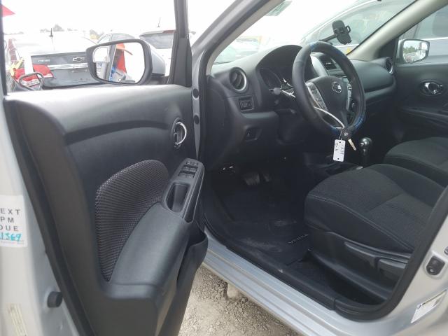 Photo 8 VIN: 3N1CN7AP9JL813721 - NISSAN VERSA S 