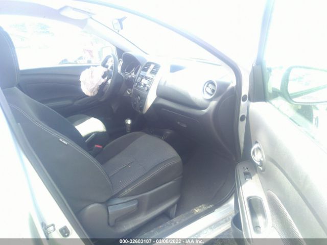 Photo 4 VIN: 3N1CN7AP9JL817977 - NISSAN VERSA SEDAN 