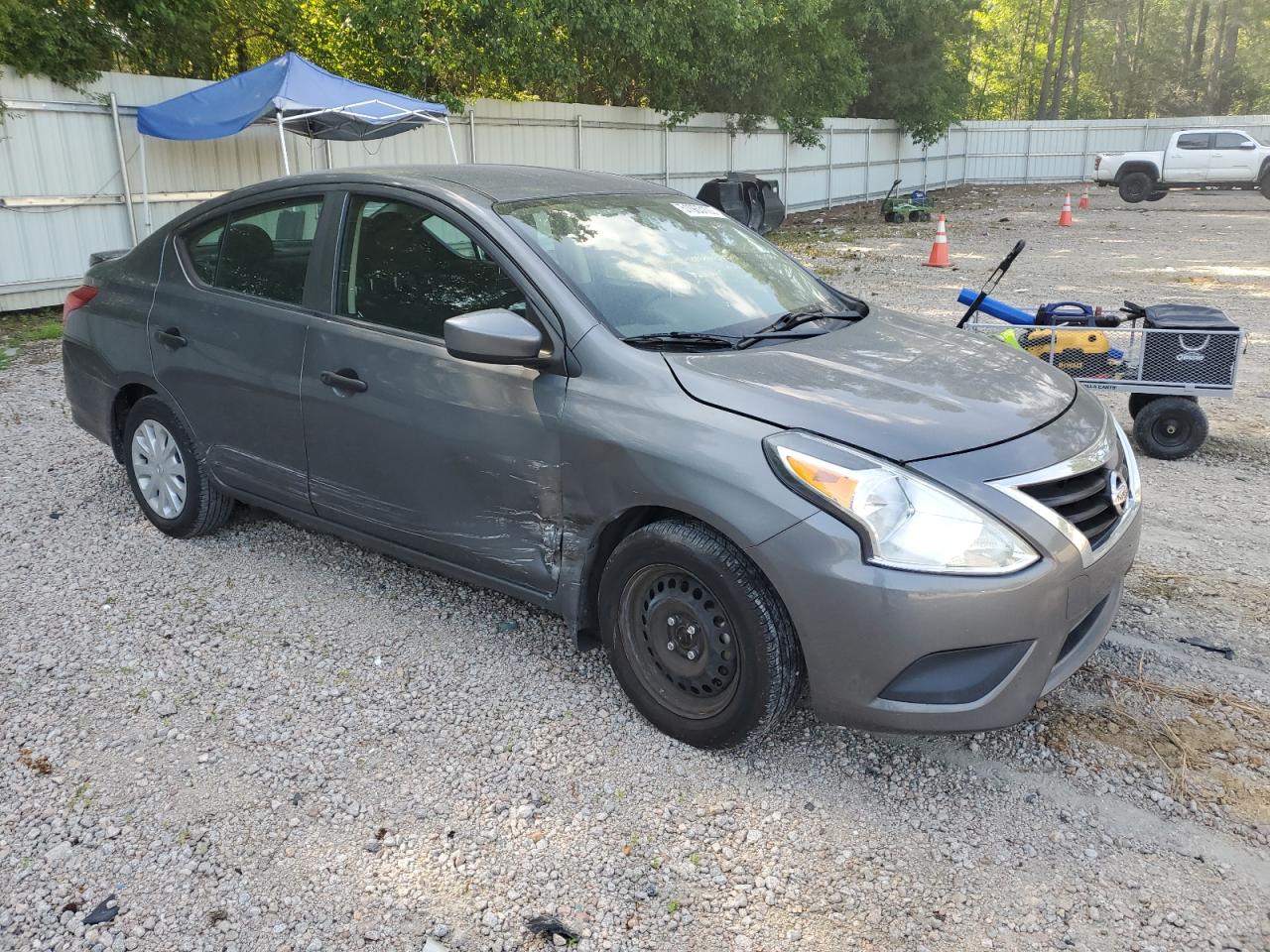 Photo 3 VIN: 3N1CN7AP9JL818451 - NISSAN VERSA 