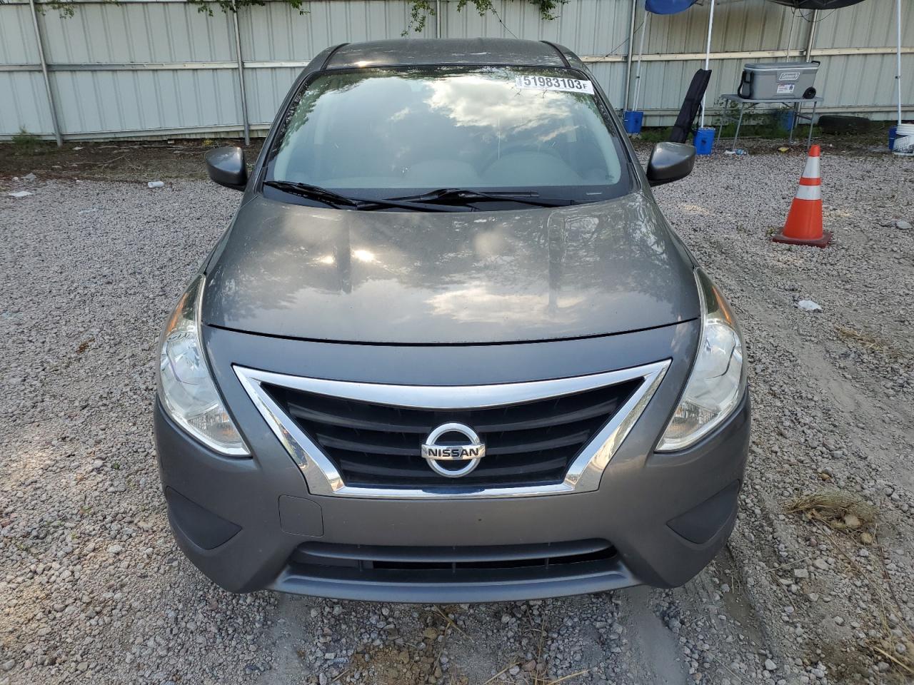 Photo 4 VIN: 3N1CN7AP9JL818451 - NISSAN VERSA 