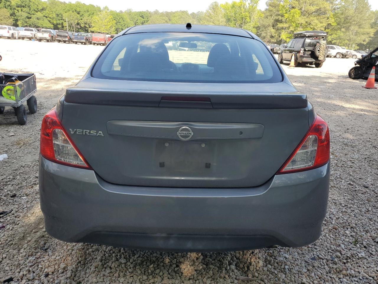 Photo 5 VIN: 3N1CN7AP9JL818451 - NISSAN VERSA 