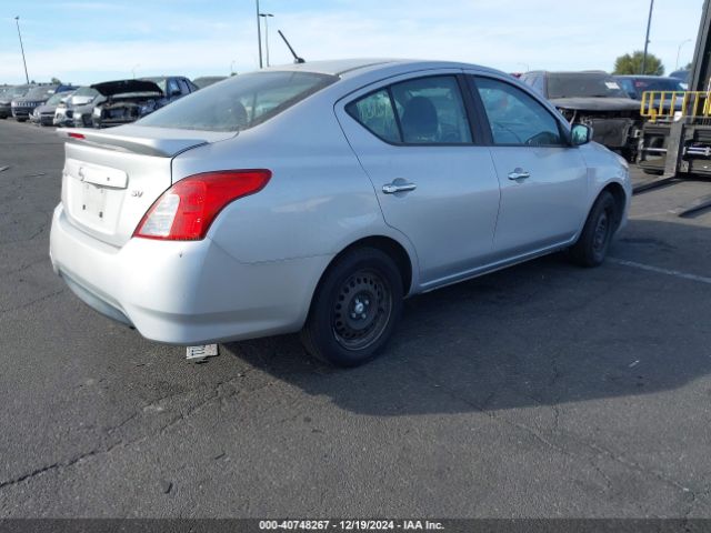 Photo 3 VIN: 3N1CN7AP9JL819910 - NISSAN VERSA 