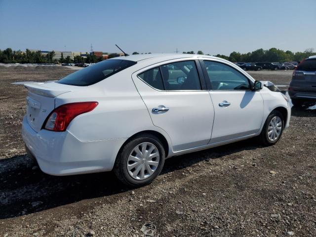 Photo 2 VIN: 3N1CN7AP9JL828669 - NISSAN VERSA S 