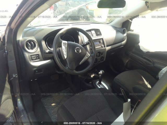 Photo 4 VIN: 3N1CN7AP9JL830101 - NISSAN VERSA SEDAN 