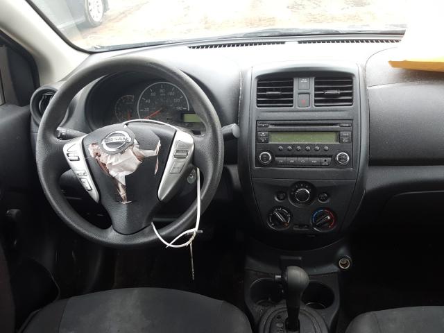 Photo 8 VIN: 3N1CN7AP9JL853815 - NISSAN VERSA S 